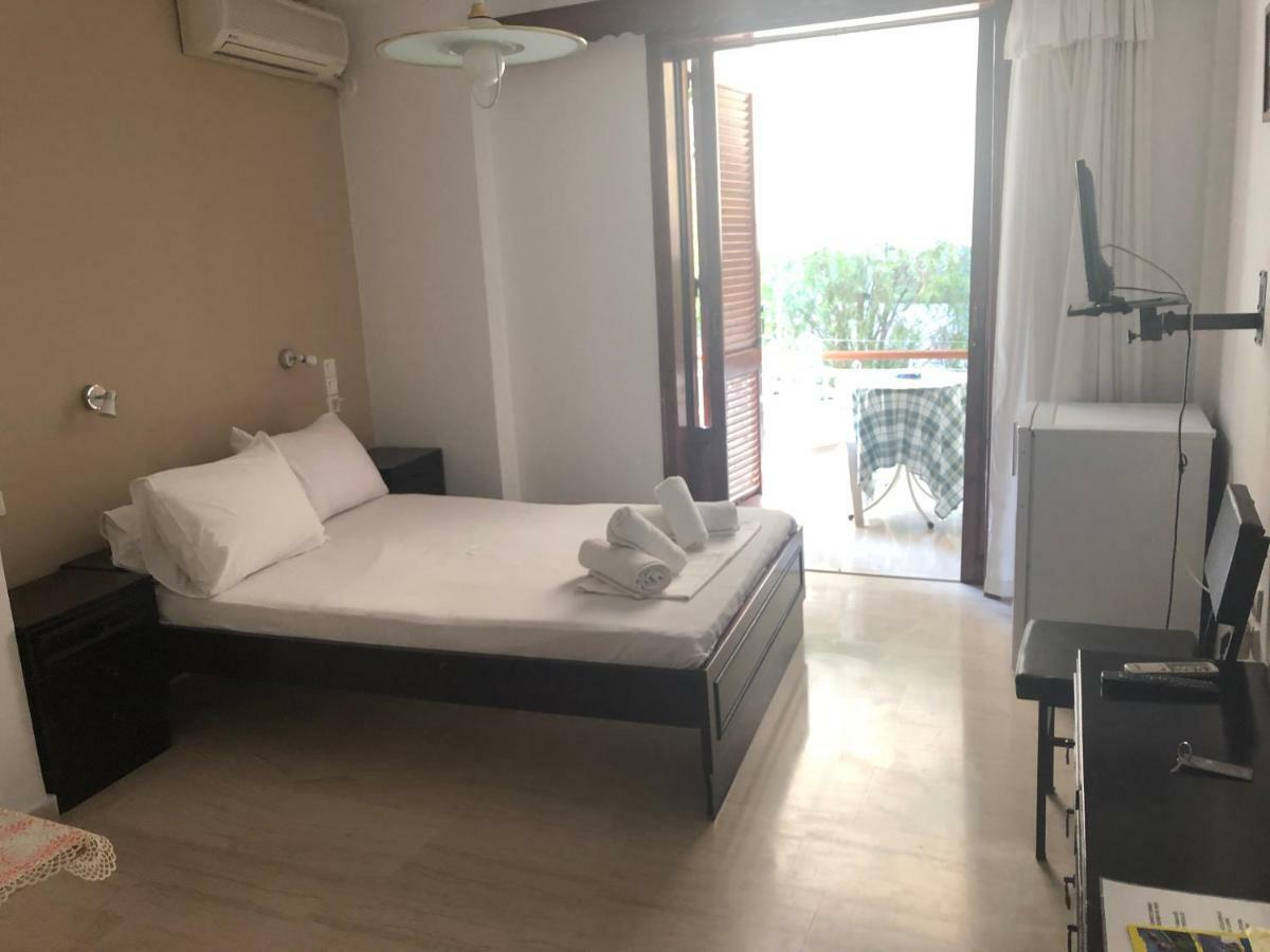 Dimitris Rooms Vlikhon Exterior photo